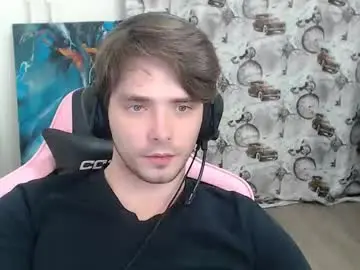 Chaturbate Free Porn Cam of dmitryromanov