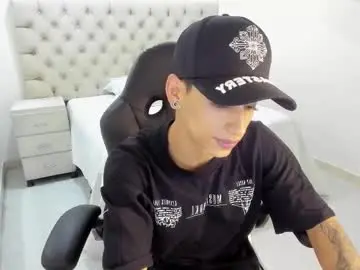 jhoanleandro from chaturbate