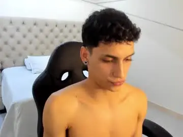 Chaturbate Sex Cam of jhoanleandro