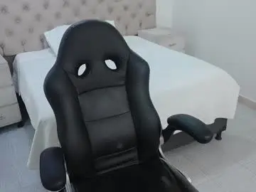 Chaturbate Live Sex Cam of jhoanleandro