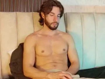 Chaturbate Best live sex cam show of luciano_ferrer