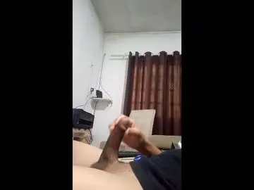 Chaturbate Free Live Porn of morenomagro180