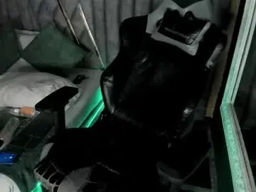 Chaturbate Live Porn of nicolaikarav