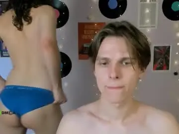 Chaturbate Nude Webcam of adrian_hart