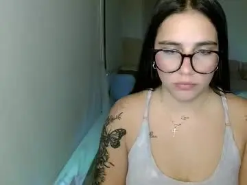 Chaturbate Free Live Porn of baby_madyy