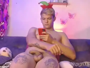 Chaturbate Adult Webcams of izan_02