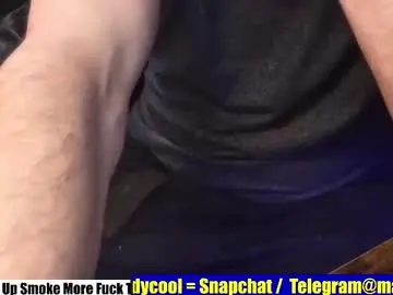 Chaturbate Live Sex Cam of korruptedbymewmew