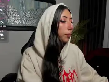 Chaturbate Sex Cam of laila_angel