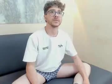 Chaturbate Best live sex cam show of matthew_evans1