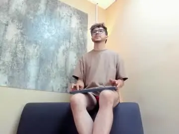 Chaturbate Nude Webcam of matthew_evans1