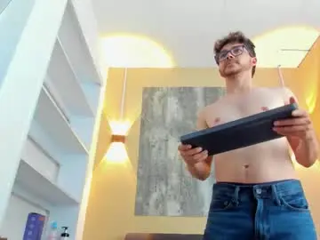 Chaturbate Live Porn of matthew_evans1