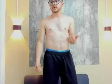 Chaturbate Live Sex Cam of matthew_evans1