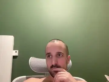 Chaturbate Live Sex Cam of matthias24