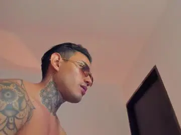 Chaturbate Live Porn of santi__ferrer