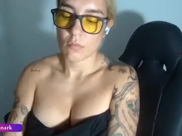 valkyriarose from chaturbate