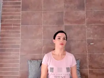 Chaturbate Watch Live Sex Cams of emiily_smile