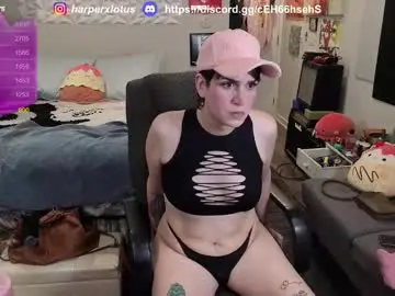 Chaturbate Live Sex Cam of garthvoncoole