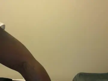 Chaturbate Live Sex Cam of urbandick5