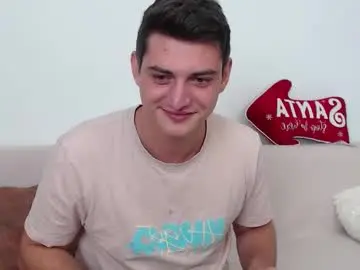 Chaturbate Free Live Porn of andyfame1