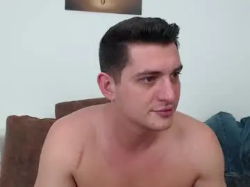 Chaturbate Best live sex cam show of andyfame1