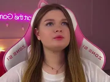 Chaturbate Best live sex cam show of crystallyons