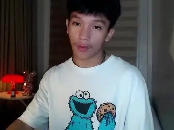 Chaturbate Live Sex Cam of etherealboytoy4hire