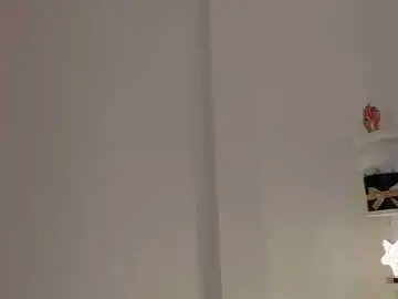 lucyjhonsonn from chaturbate