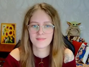 roxie_shy from chaturbate