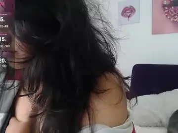 Chaturbate Live Sex Cam of asaray_t