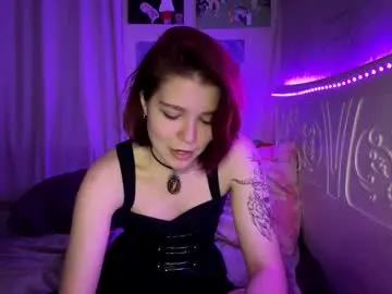 lornablatchley from chaturbate