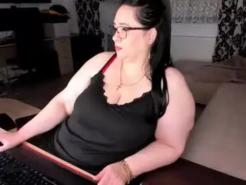 charlottediamonds from chaturbate