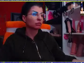 Chaturbate Live Sex Cam of cuminmenowbby