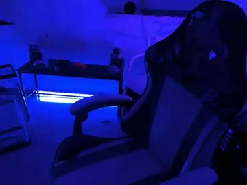 cutestephuwu from chaturbate