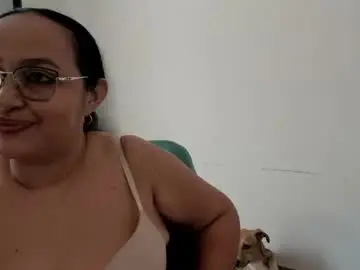 Chaturbate Free Porn Cam of gia_nahomi