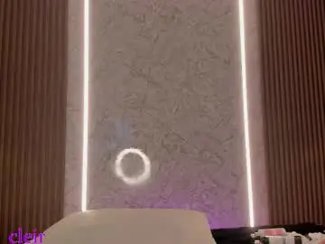 Chaturbate Live Sex Cam of liah_cleir