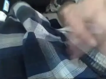 Chaturbate Live Sex Cam of wizdm2528