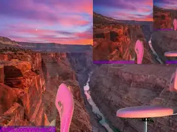 Chaturbate Live Sex Cam of evavivi59