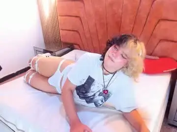 Chaturbate Live Sex Cam of hunter_todd