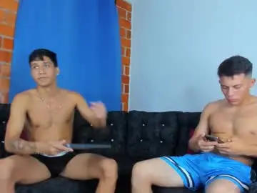 Chaturbate Nude Webcam of robertmiller21