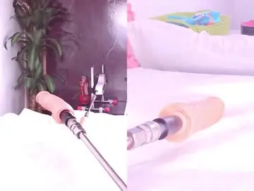 Chaturbate Adult Webcams of sophialovers01