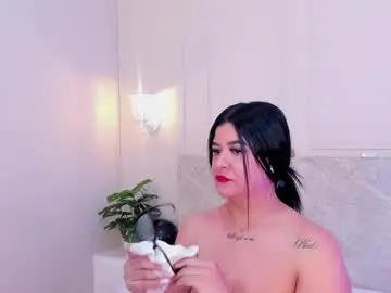 Chaturbate Nude Webcam of tianaglow26