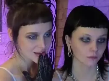 twins_terror from chaturbate