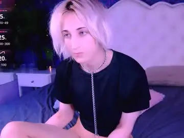 Chaturbate Live Sex Cam of whitenyx