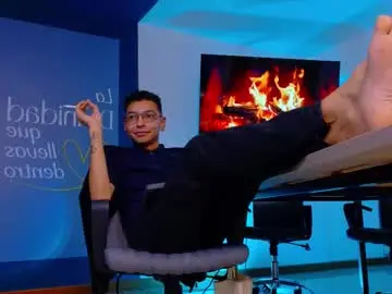 Chaturbate Free Live Porn of im_tavo28