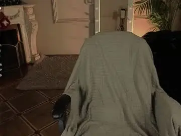 Chaturbate Live Sex Cam of jes_solar