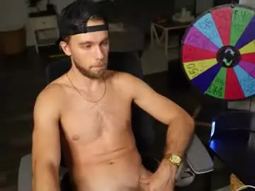 Chaturbate Watch Live Sex Cams of troy_greenxo