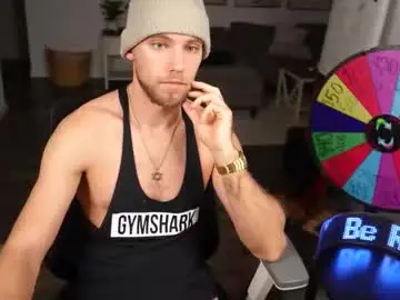 Chaturbate Sex Cam of troy_greenxo