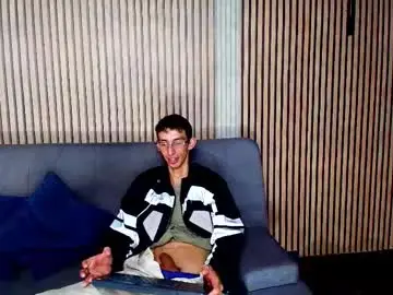 Chaturbate Free Porn Cam of zyronight