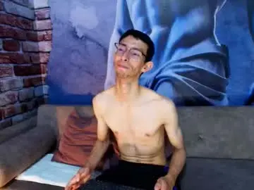 Chaturbate Watch Live Sex Cams of zyronight