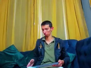 Chaturbate Adult Video Chat of zyronight